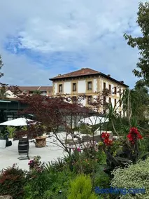 Hotel Olajauregi - Image 1