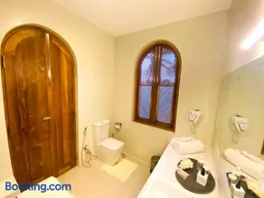 Sulang Villa - Image 2
