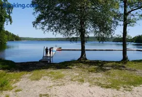 Bright comfortable guest suite close to both swimming, nature and city - Image 1