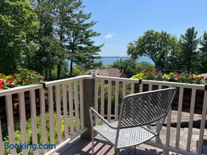 Queen's View Bed and Breakfast - Image 2