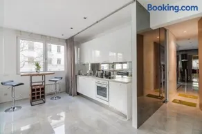 Elegant Cozy Apartment - Image 4