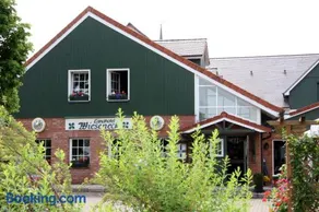 Landhotel Wieseneck - Image 1