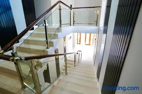 Sherline Hotel - Image 5