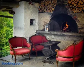 Stone Oven House - Image 3