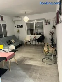 Apartamento completo, mascotas aceptadas - Image 1