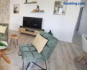 Sugar Apartment 41A - Image 3