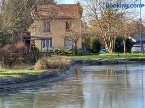 Au calme 2 grandes chambres 65m2 devant le canal animaux ok - Image 2