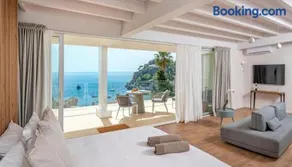 Iancu Charme Apartments - Image 2