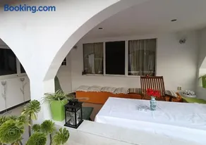 Irini Garden House - Image 2