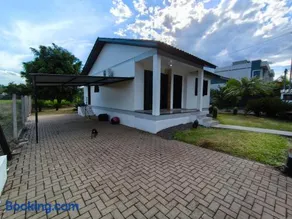 Casa térrea, cercada, na cidade do Cristo - Image 3