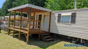 Mobil-Home en pleine campagne avec piscine - Image 4