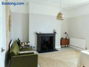 Ocean Tide Apartment - Image 3