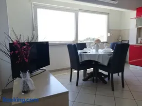 Apartment Petra - Image 4
