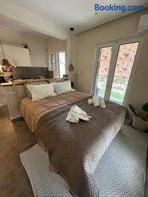 Kyma Boutique Suite - Image 2