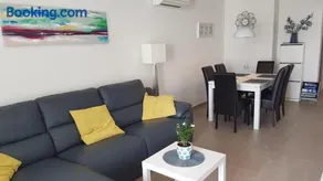 Luna Apartment - Image 2