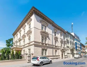 Great apartment in the Old Town - Image 4