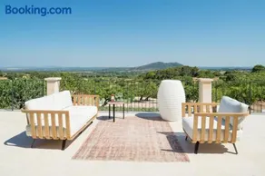 Unwind in Style: 5 Bedroom Villa in Selva, 1454 - Image 3