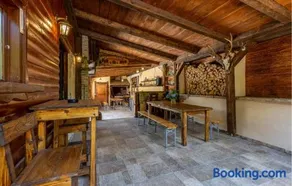 Pet Friendly Home In Plesce - Image 2