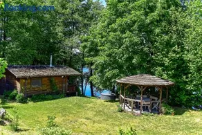 A private, cozy cottage on the shore of the lake, beautiful view - Image 3