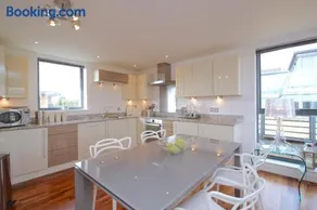 Oxfordshire Living - The Monroe Apartment - Oxford - Image 2