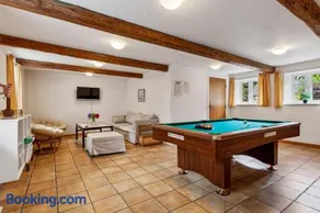 Unique Seaside Estate Perfect For Weddings, Events And Large Groups - Image 5