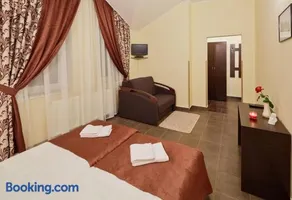 Sleeping hotel - Image 5