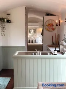 Train Carriage Tiny Home in the Byron Hinterland - Image 3