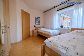 Landjägerhaus am Südstrand - Wohnung 1 + 3 - Image 2