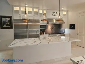 The Woodlands Benjis Place - Image 2