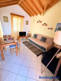 Eva's Apartments - Image 2