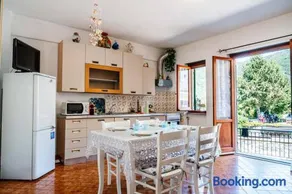 [Turri House]-wifi-garden-barbecue-parking - Image 1