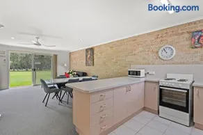 Ballina Golf Unit - Image 1