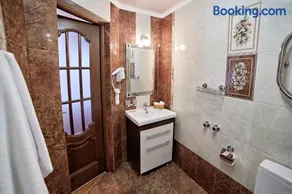 Hotel Lviv - Image 4