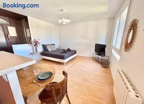 Studio cosy 2 personnes - proche de la gare - Image 2
