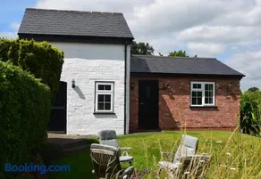 Malvern Stables - Image 1