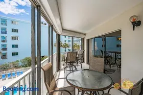 Beach Palms 209 - Image 2