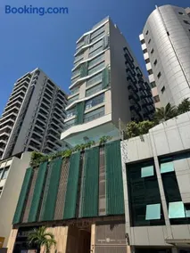 High-End Studios Between Ipanema & Copacabana - Luggage Storage - Image 2