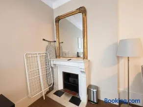 Cozy Studio Apartment Near Montmartre & Pigalle - Image 2