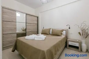 Stella's Apartment - Image 3
