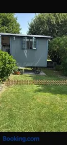 Shepherds Hut - Image 3
