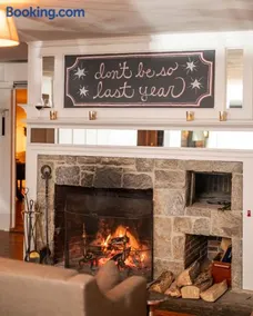 ButtonBall Inn - Image 5