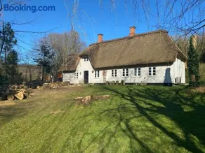 Cozy cottage getaway Holse - Image 1