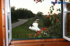 Apartamentos Canal da Agua - Image 2