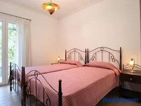 Frida's House - Image 3