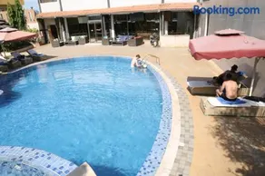 Crown Hotel Juba - Image 2