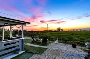 Sunset log cabin - Image 5