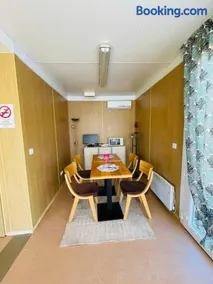 Lakeside Mobile Home & Caravan Parking - Image 2