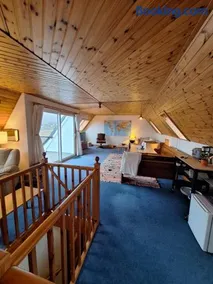 Kishorn Seaside House - Bed and breakfast - Image 3