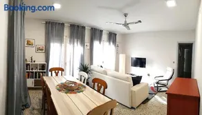 Piso Familiar en Llançà - Image 1