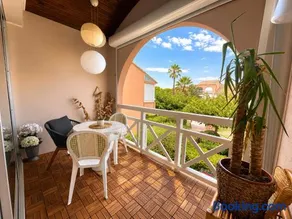 Patio Sauge Studio avec mezzanine, piscine & parking - Image 3